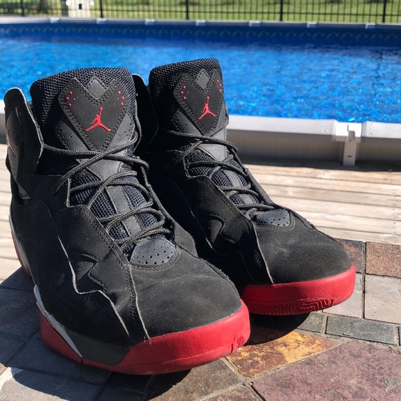 🖤❤️ Black and Red Jordan Sevens 🏀⛹🏼‍♂️ - Picture 1 of 5